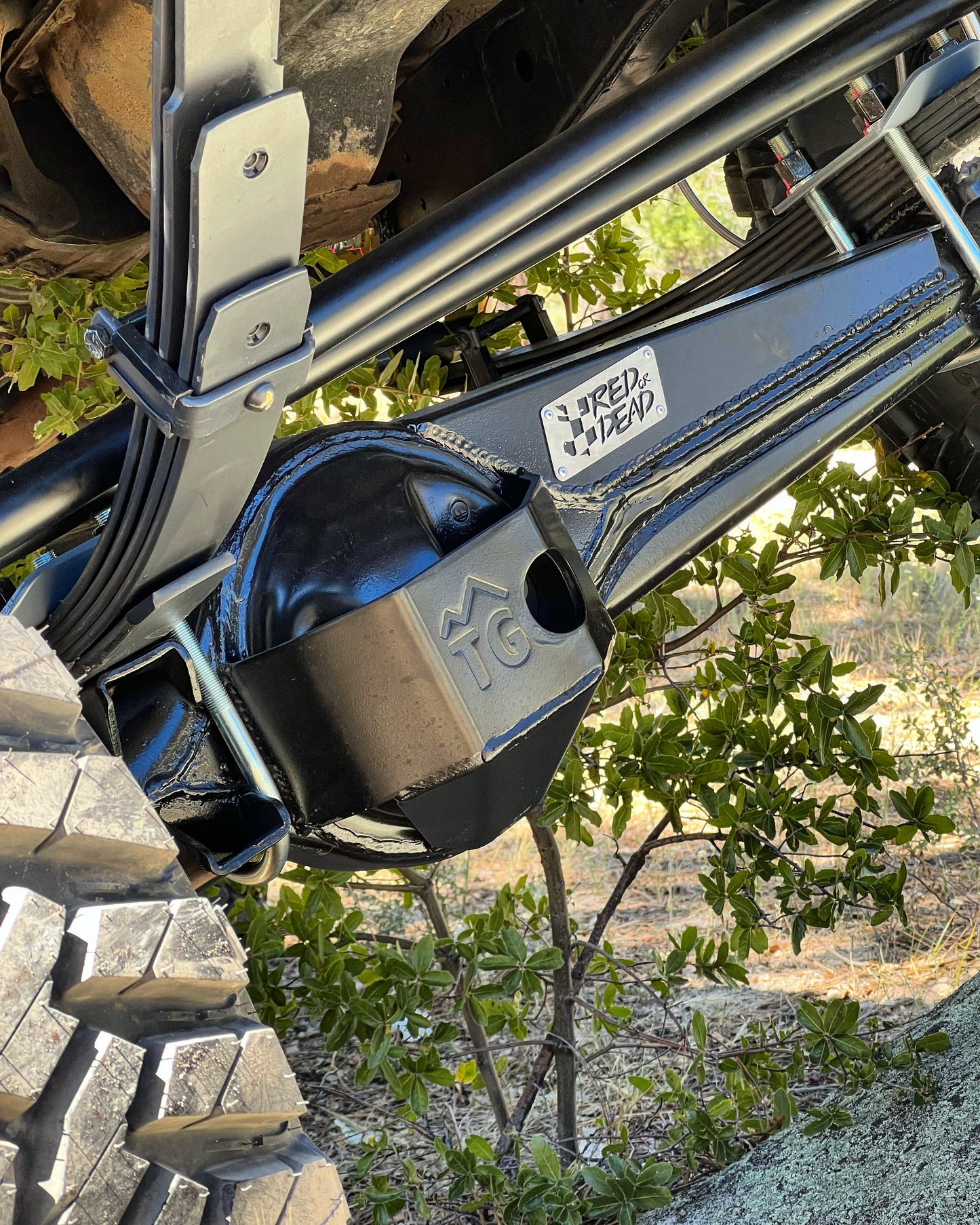 RODF Axle truss with Stainless steel logo plate, 1979-1985 Toyota front axle
