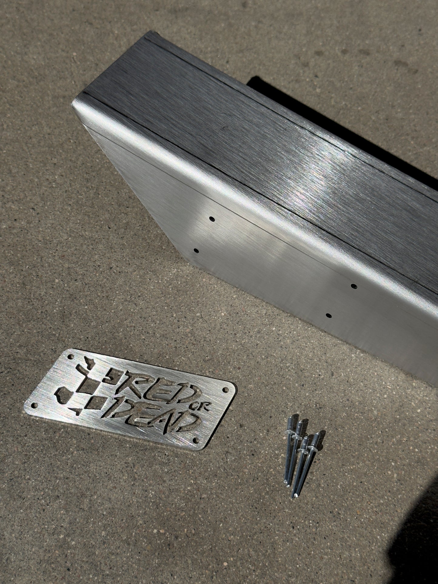 RODF Axle truss with Stainless steel logo plate, 1979-1985 Toyota front axle